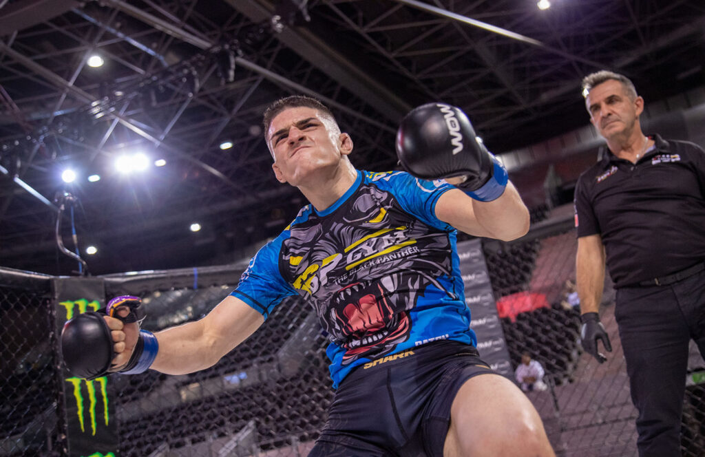 España afronta el Mundial de MMA Amateur de Tiflis con 13 peladores 1 Marc Cabrera celebra su oro en el pasado Campeonato de España celebrado en Madrid